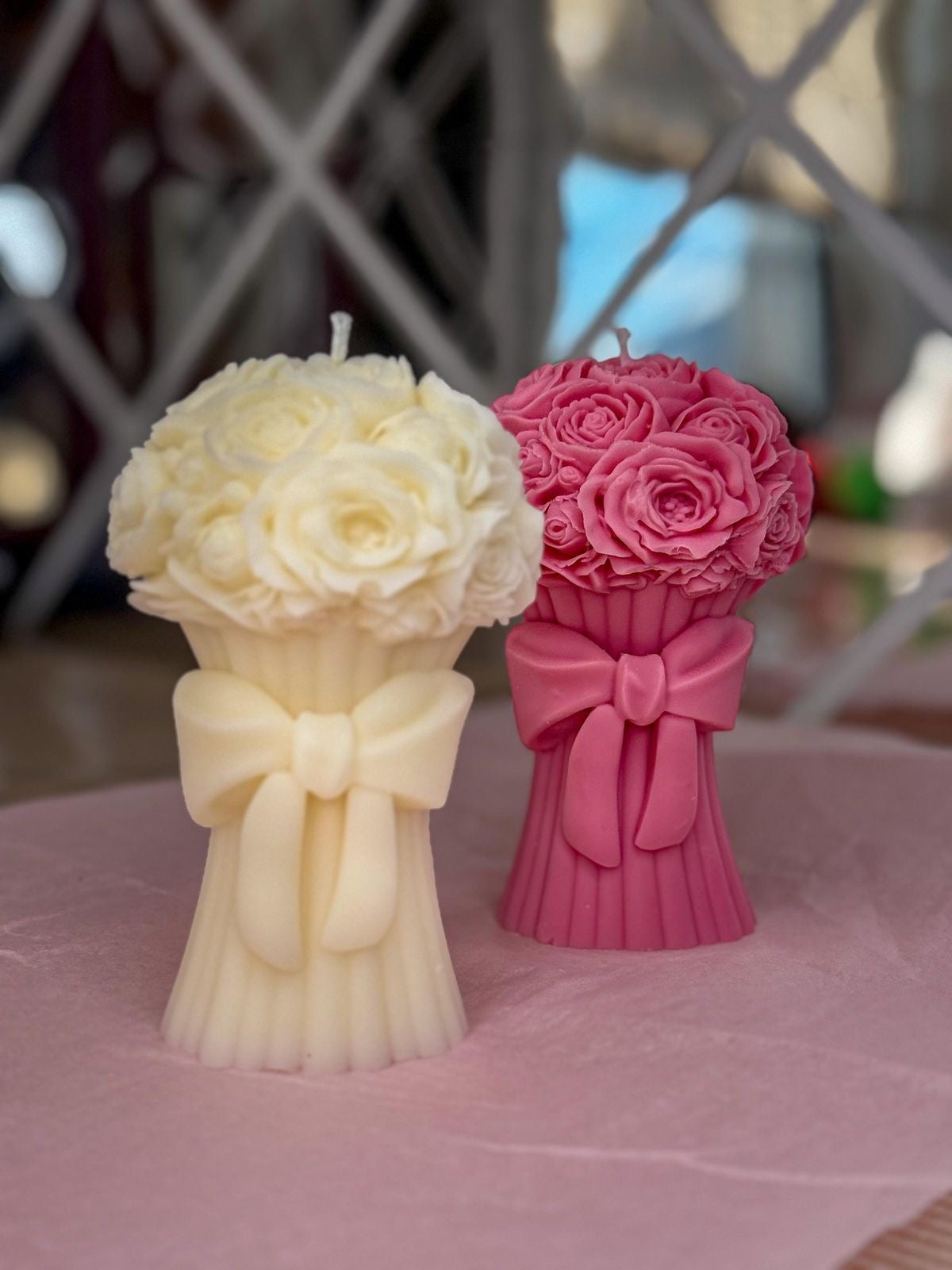 Red Rose Bouquet Candle – Handmade Floral Decorative Candle