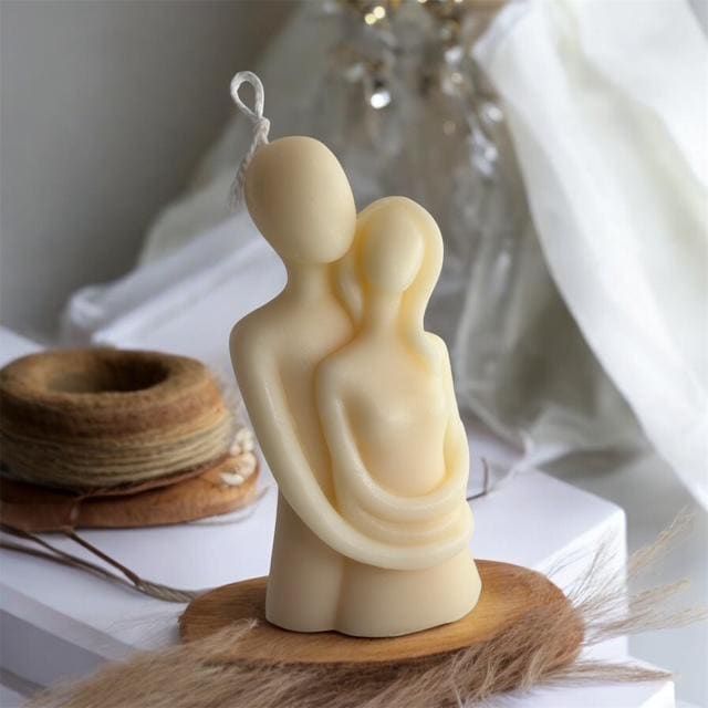 Couple Hugging Candle - Romantic Decorative Candle for Gifts 