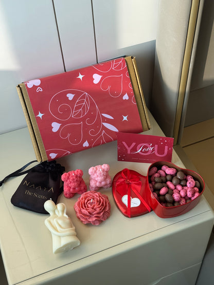 Sweets Heart Bundle Hamper | Romantic Gift Box for Special Occasions