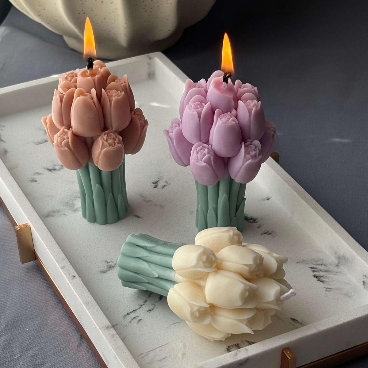 Tulip Bouquet Candle – Handmade Floral Decorative Candle 
